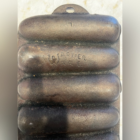 Wagner ware cornbread pan - Picture 2 of 3